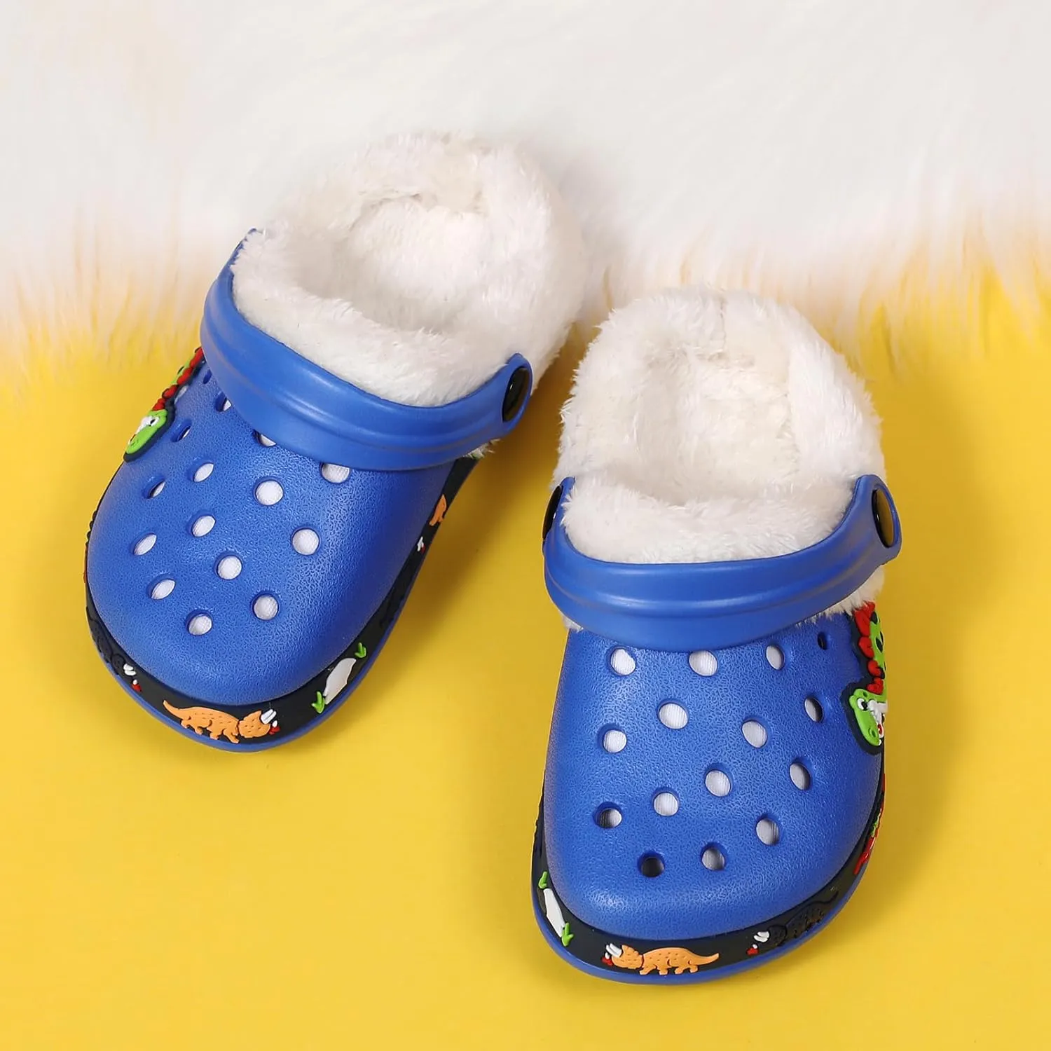 SECHRITE Kids Fur Lined Clogs Garden Shoes for Boys Girls Toddler Cartoon Sandals with Removable Fleece Lined Winter Warm Indoor Outdoor Home Slippers Non-Slip Sole